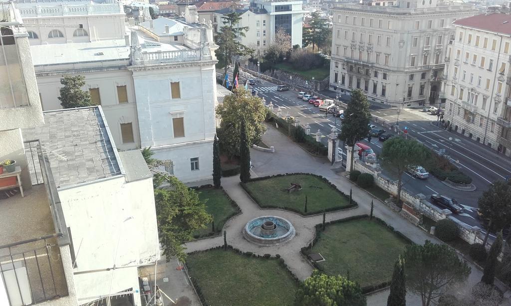 غييكا Apartment Moni المظهر الخارجي الصورة
